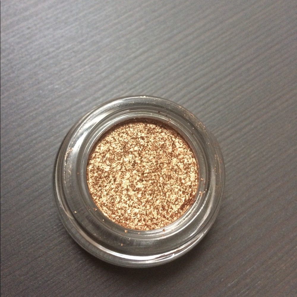 Tatted chrome paint shadow pot